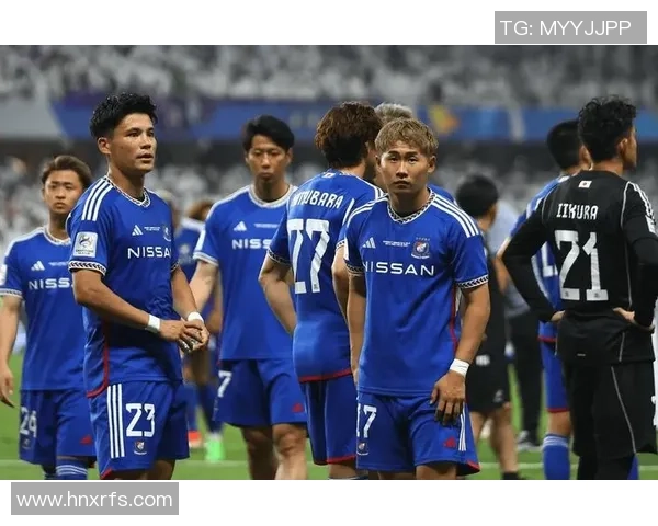 福冈队主场迎战横滨队期待精彩对决展现足球魅力与激情