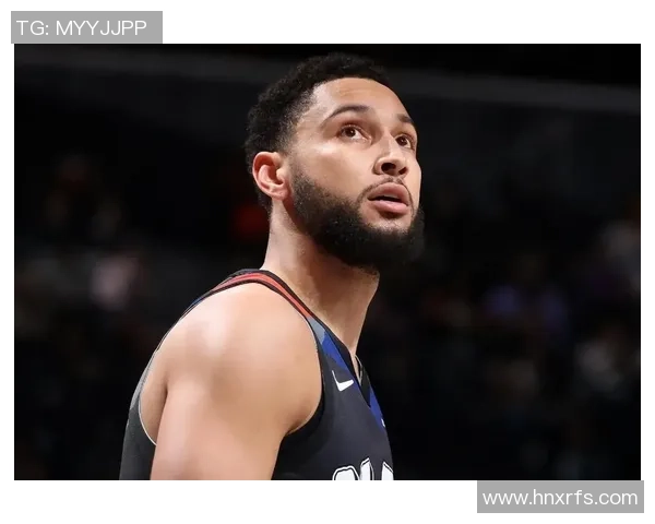 西蒙斯与乔治对决解析谁能在NBA赛场上更胜一筹